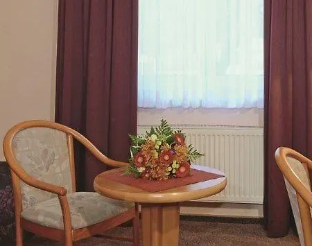 Szálloda Kaerntner Stub'n Königslutter am Elm